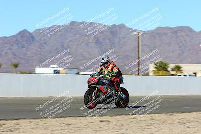 media/Jan-09-2022-SoCal Trackdays (Sun) [[2b1fec8404]]/Front Straight Speed Shots (1pm)/